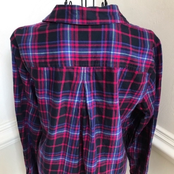 Tommy Hilfiger Plaid Long Sleeve Popover Tab Cuff - Picture 6 of 8